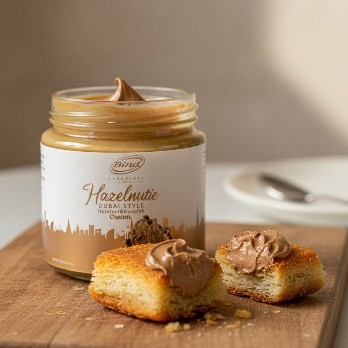 Bind Hazelnut & Kunafah Cream Dubai Style — lifestyle 2