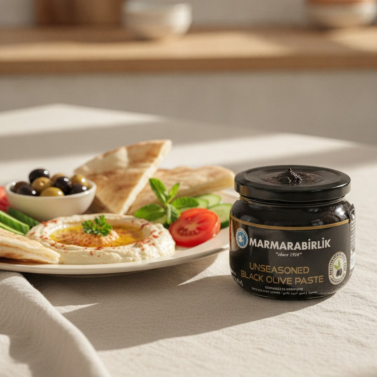 Marmarabirlik Olive Paste — lifestyle 2