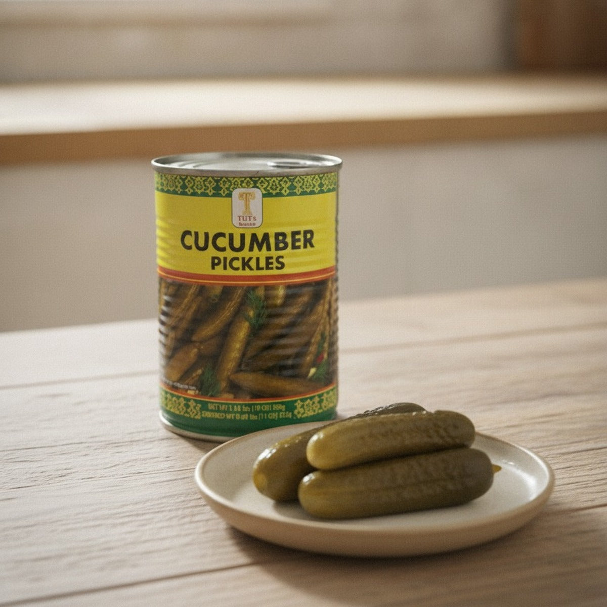 Tut's Cucumber Pickles 19oz — lifestyle 3